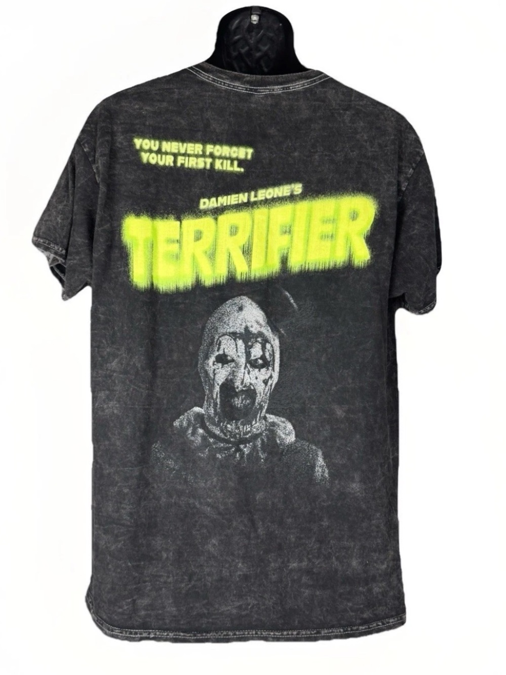 Bloody Disgusting x Terrifier Art The Clown Glow in the Dark Horror Tee Men’s L